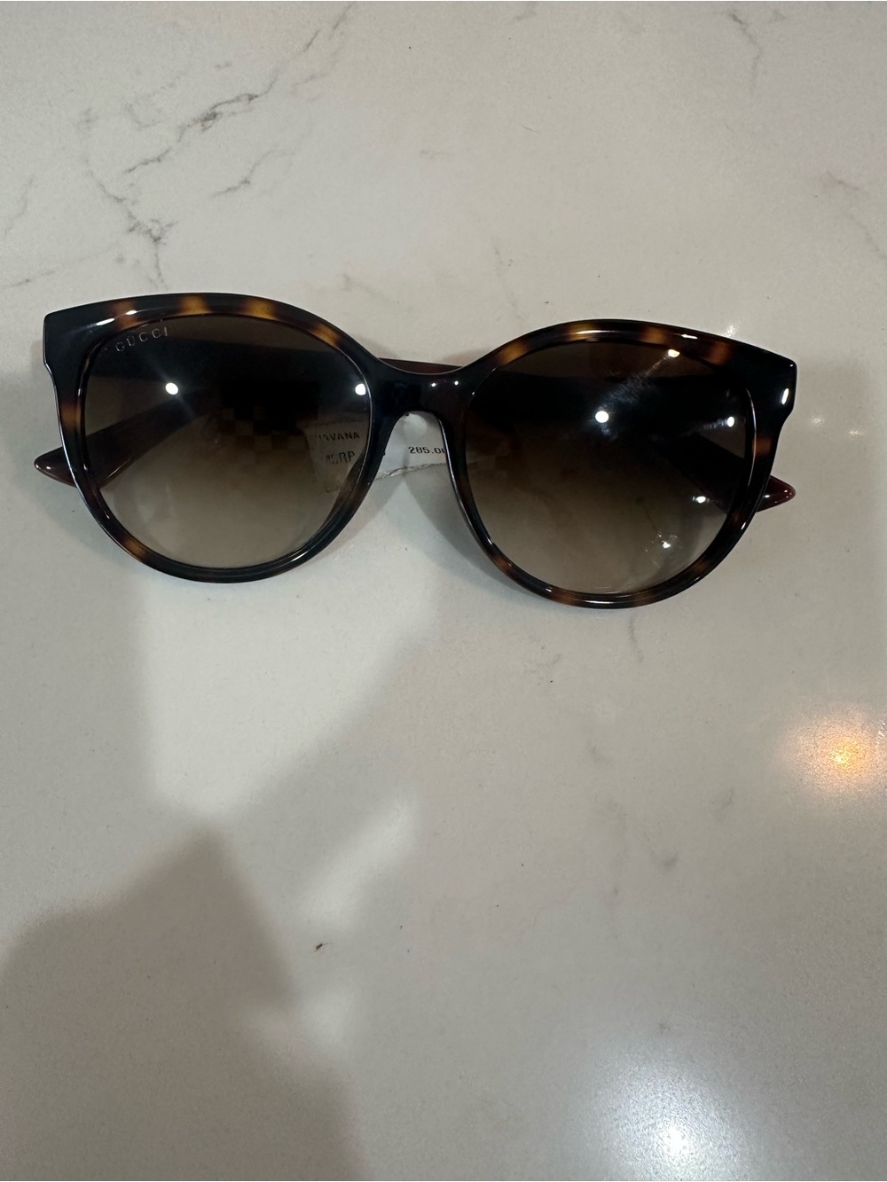 Gucci Tortoiseshell Cat-Eye Sunglasses with Brown Gradient Lenses